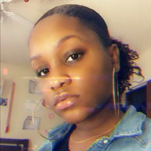 Meet your Posher, Destiny